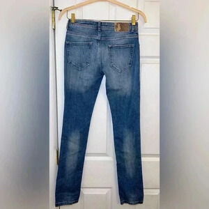 Zara Premium Collection Aged Denim Blue Jeans Size 2